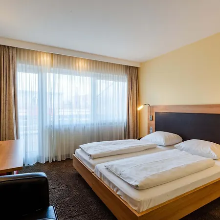 Ott's Weinwirtschaft & Biergarten Weil Am Rhein/basel 3*