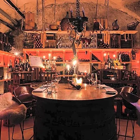 Ott's Weinwirtschaft & Biergarten Weil Am Rhein/basel 酒店 3*