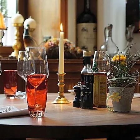 Ott's Weinwirtschaft & Biergarten Weil Am Rhein/basel